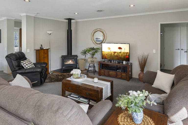 Photo of property in 9 O'shea Place, Wakefield, 7025