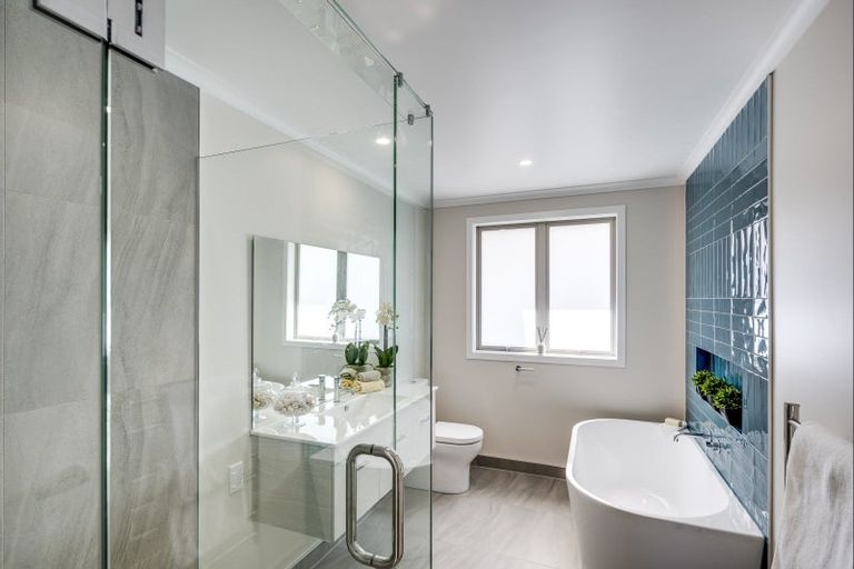 Photo of property in 96 Belgrove Drive, Waipukurau, 4200