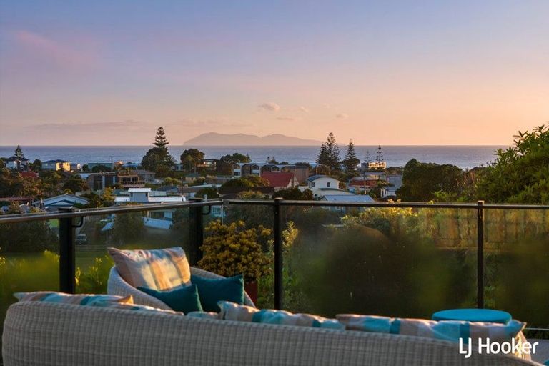 Photo of property in 39b The Crescent, Waihi Beach, 3611