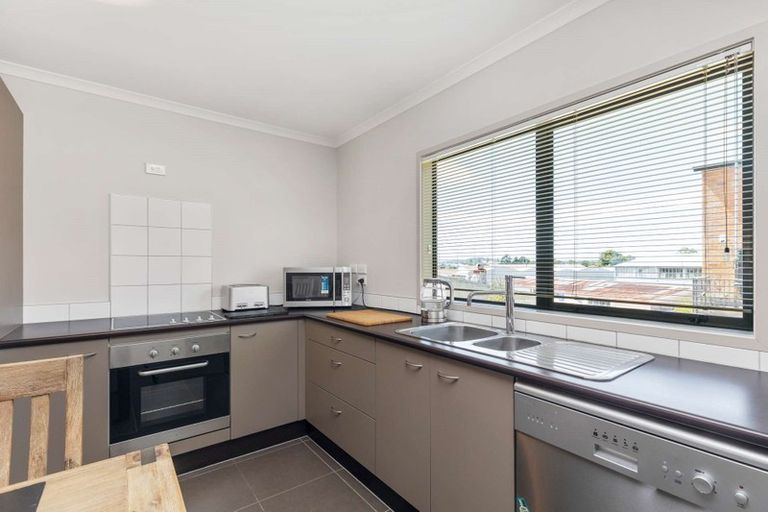 Photo of property in St Claire Village, 203/172 Mcleod Road, Te Atatu South, Auckland, 0610