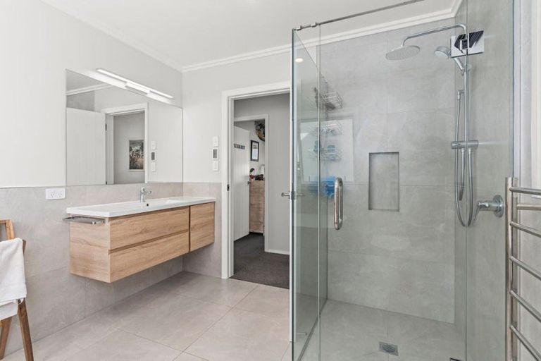 Photo of property in 4 Fantail Avenue, Carterton, 5713