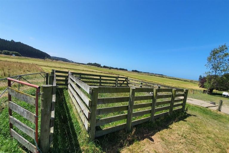 Photo of property in 1281 Waimate Highway, Otaio, Timaru, 7971