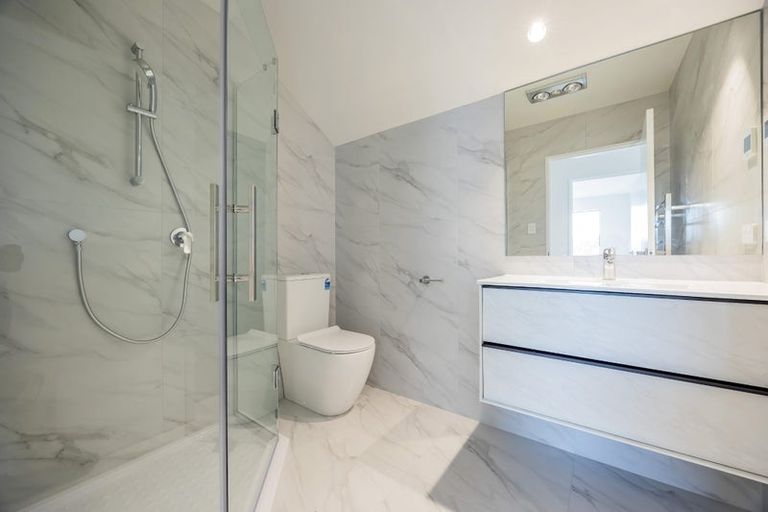 Photo of property in 18a Winfield Road, Kumeu, 0810