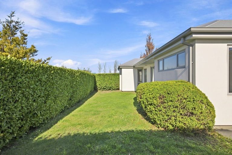 Photo of property in 8 Caulfield Avenue, Halswell, Christchurch, 8025