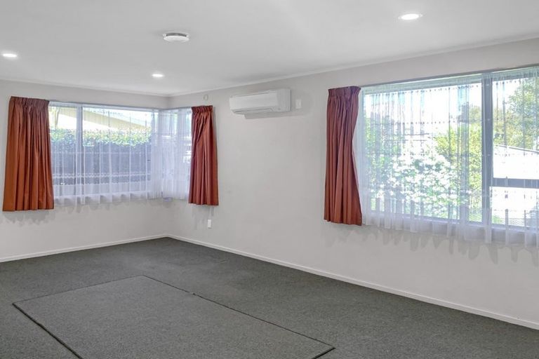 Photo of property in 10 Knox Place, Tinwald, Ashburton, 7700