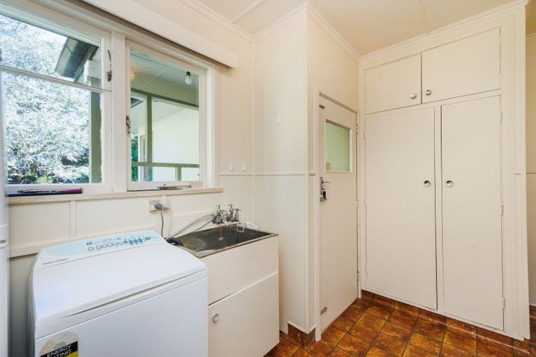 Photo of property in 122 Jickell Street, Hokowhitu, Palmerston North, 4410