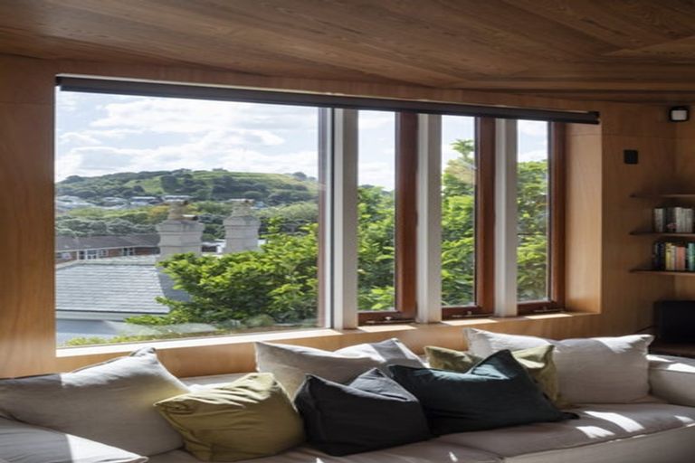 Photo of property in 19 Jubilee Avenue, Devonport, Auckland, 0624