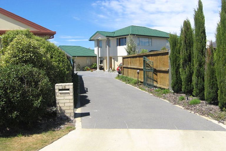 Photo of property in 17 Jasper Place, Northwood, Christchurch, 8051