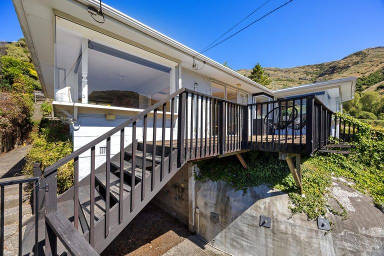 Photo of property in 19 Walkers Road, Lyttelton, 8082