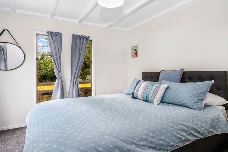 Photo of property in 7 Ferndale Drive, Snells Beach, 0920