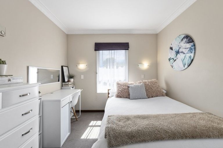 Photo of property in 77 Richmond Avenue, Richmond Heights, Taupo, 3330