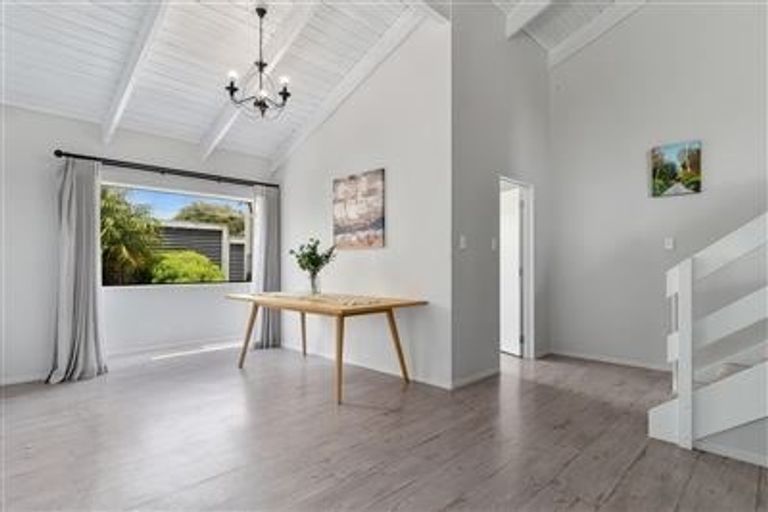 Photo of property in 21 Philomel Crest, Welcome Bay, Tauranga, 3112