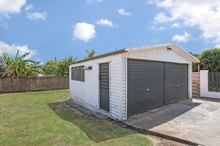 Photo of property in 32 Mack Place, Red Hill, Papakura, 2110