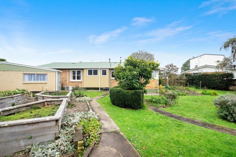 Photo of property in 11 Patricia Avenue, Hamilton East, Hamilton, 3216