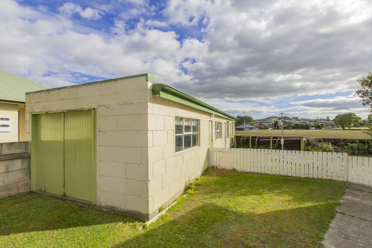 Photo of property in 15 Kent Street, Oamaru North, Oamaru, 9400