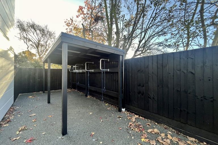 Photo of property in 2/95 Linwood Avenue, Linwood, Christchurch, 8011