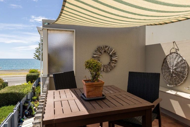 Photo of property in 3/46 The Esplanade, Westshore, Napier, 4110