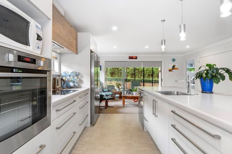 Photo of property in 10 Furl Close, Pyes Pa, Tauranga, 3112