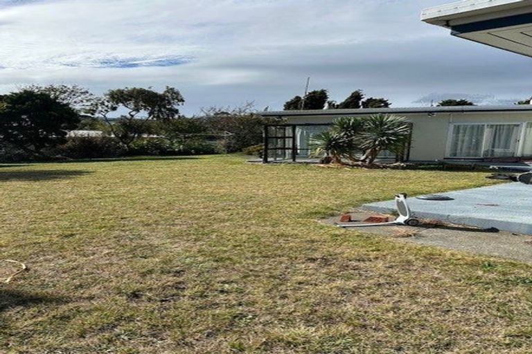 Photo of property in 9 Hillcrest Road, Raumati South, Paraparaumu, 5032