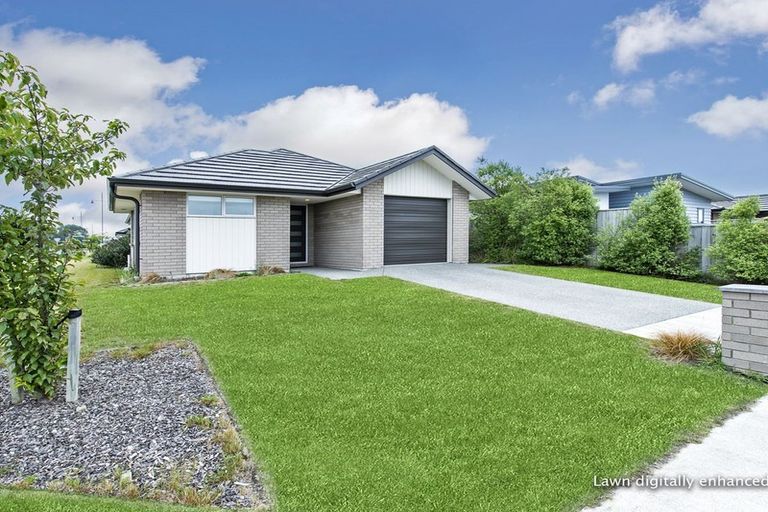 Photo of property in 17 Pakohe Street, Pegasus, 7612