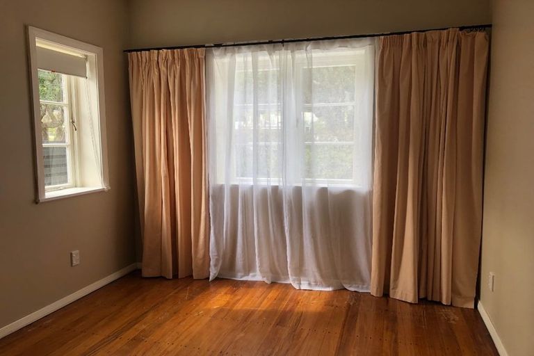 Photo of property in 13 Riverside Drive, Waiwhetu, Lower Hutt, 5010