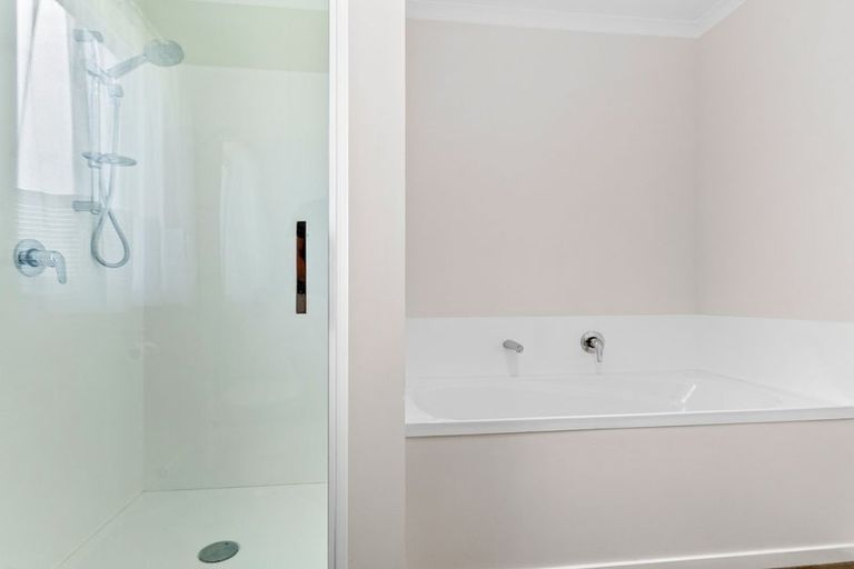 Photo of property in 64 Marram Place, Mangawhai Heads, Mangawhai, 0505