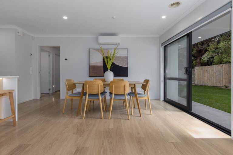 Photo of property in 38 Mooring Close, Whitby, Porirua, 5024