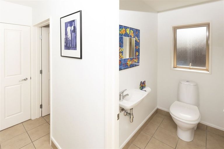 Photo of property in 1 Fieldstone Lane, Spreydon, Christchurch, 8024