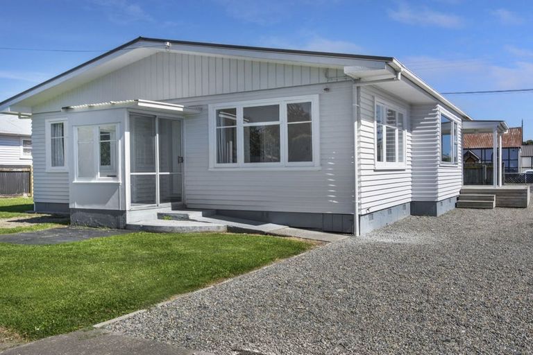 Photo of property in 20 Aotaki Street, Otaki, 5512