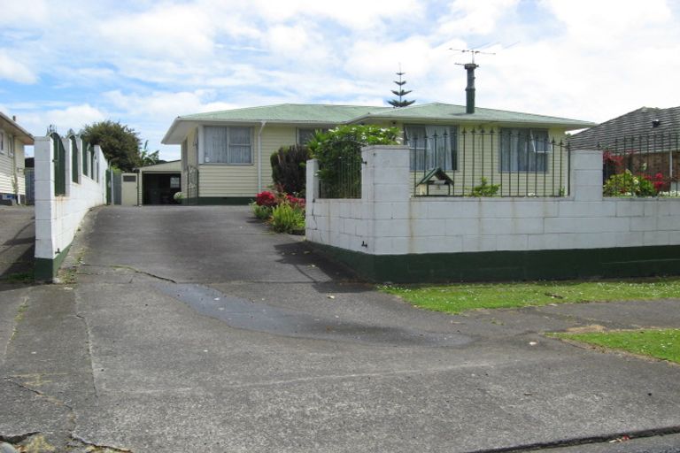 Photo of property in 4 Deborah Place, Mangere, Auckland, 2022
