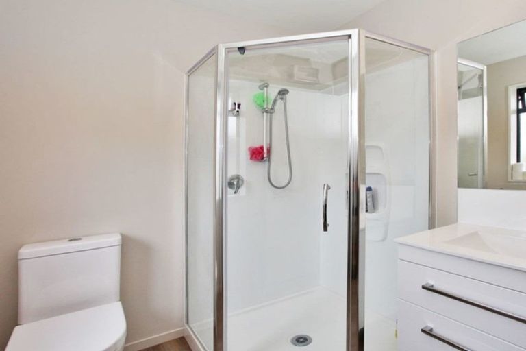 Photo of property in 38 Meyer Crescent, Halswell, Christchurch, 8025