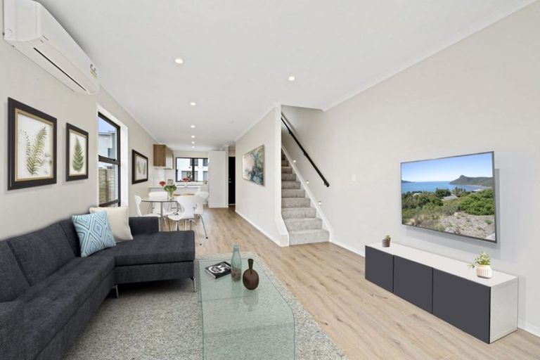Photo of property in 30 Vincent Mcgrath Crescent, Swanson, Auckland, 0614