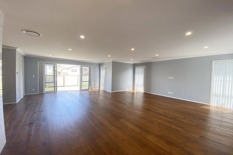 Photo of property in 27 Howe Street, Howick, Auckland, 2014