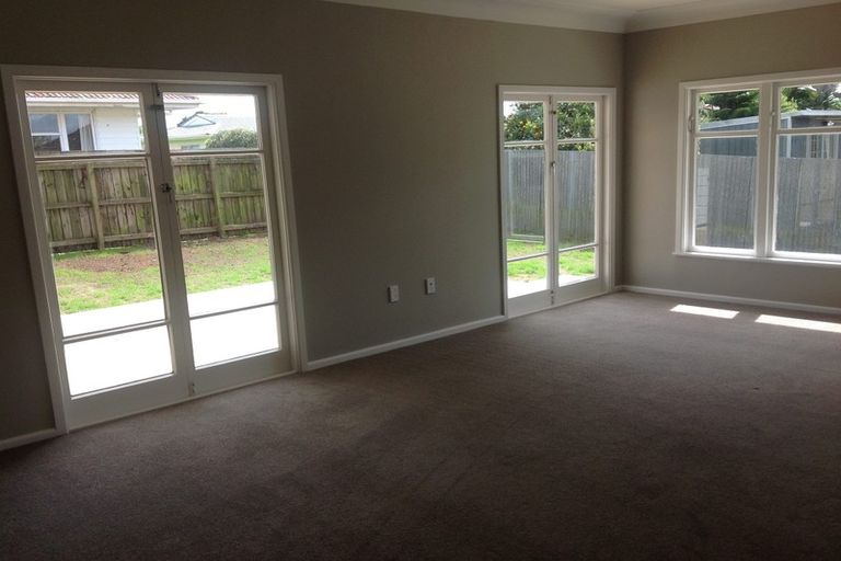 Photo of property in 22 Birdwood Road, Pukekohe, 2120