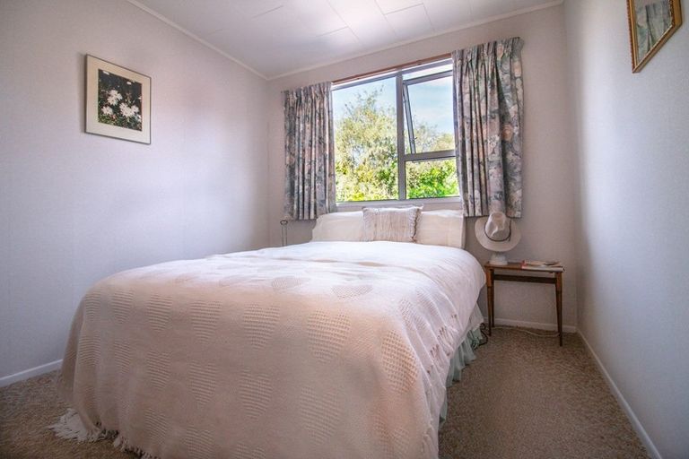 Photo of property in 13 Angela Place, Kinloch, Taupo, 3377