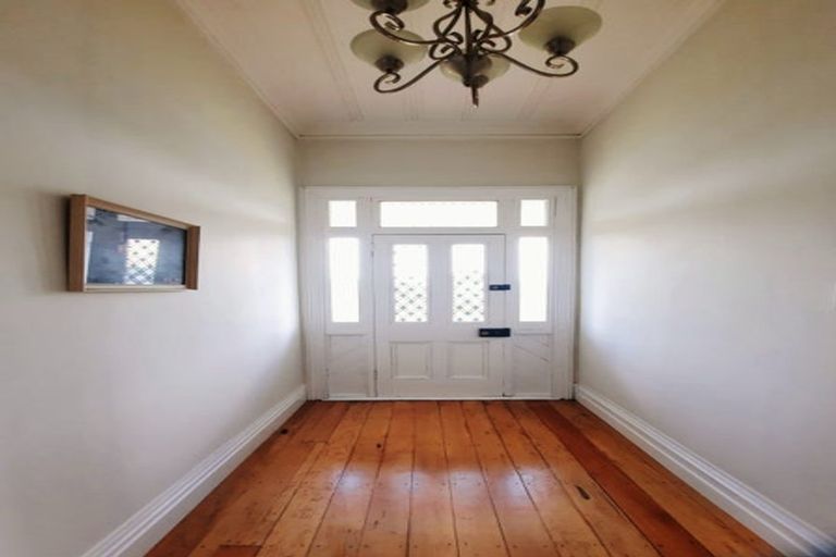 Photo of property in 109a Racecourse Road, Waipukurau, 4200