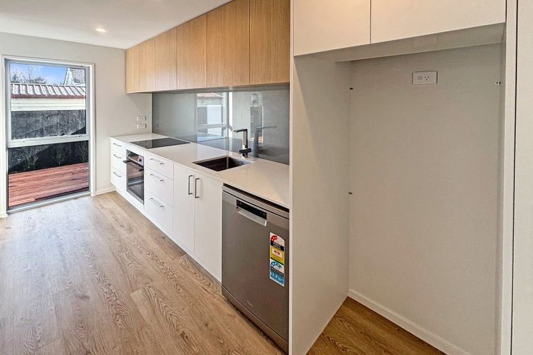 Photo of property in 4/17 Bounty Street, Bryndwr, Christchurch, 8053