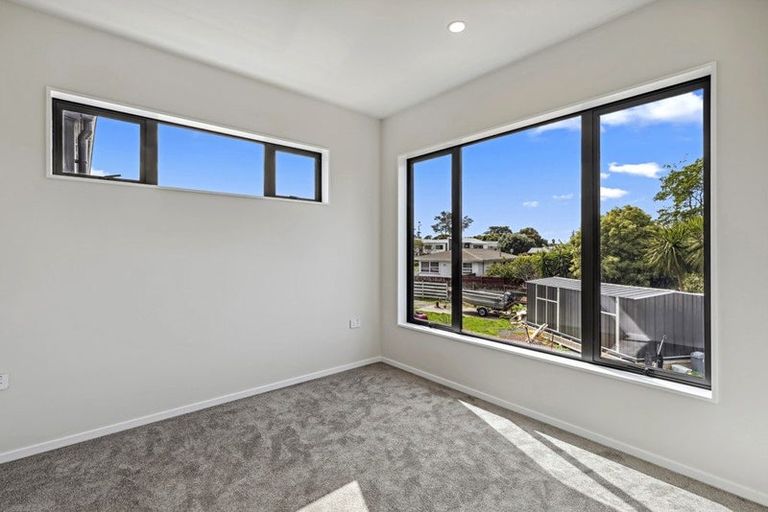 Photo of property in 647c Te Atatu Road, Te Atatu Peninsula, Auckland, 0610