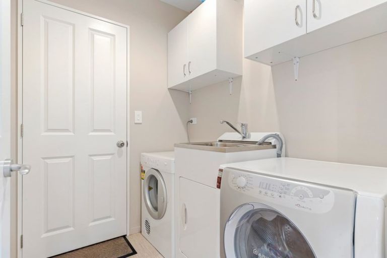 Photo of property in 21 Galatos Street, Rangiora, 7400