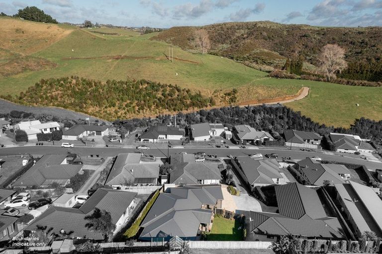 Photo of property in 61 Falcon Drive, Welcome Bay, Tauranga, 3112