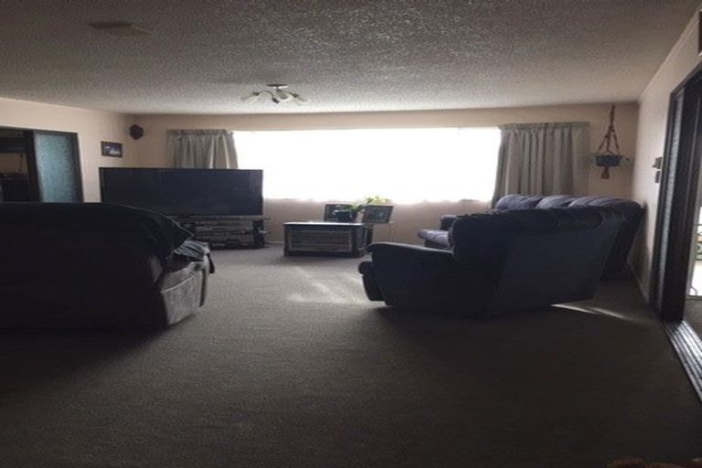 Photo of property in 2 Arohanui Street, Huntly, 3700