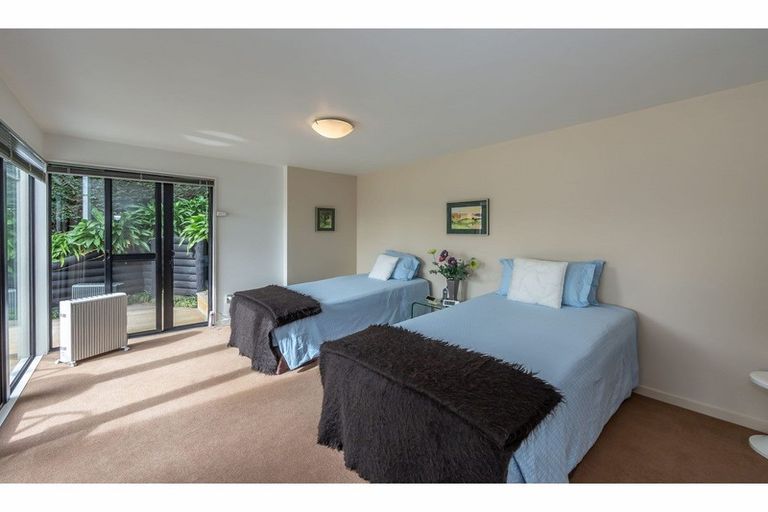 Photo of property in 11b Lookaway Place, Huntsbury, Christchurch, 8022