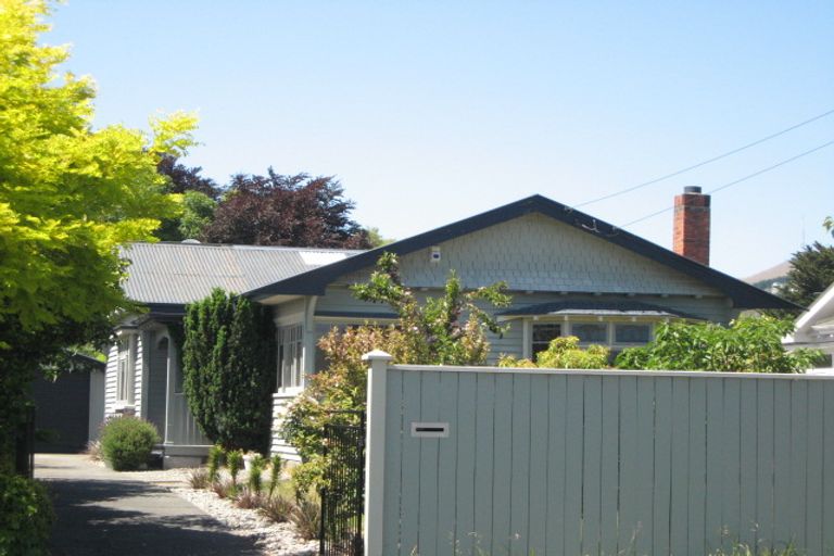 Photo of property in 24 Aylmer Street, Somerfield, Christchurch, 8024
