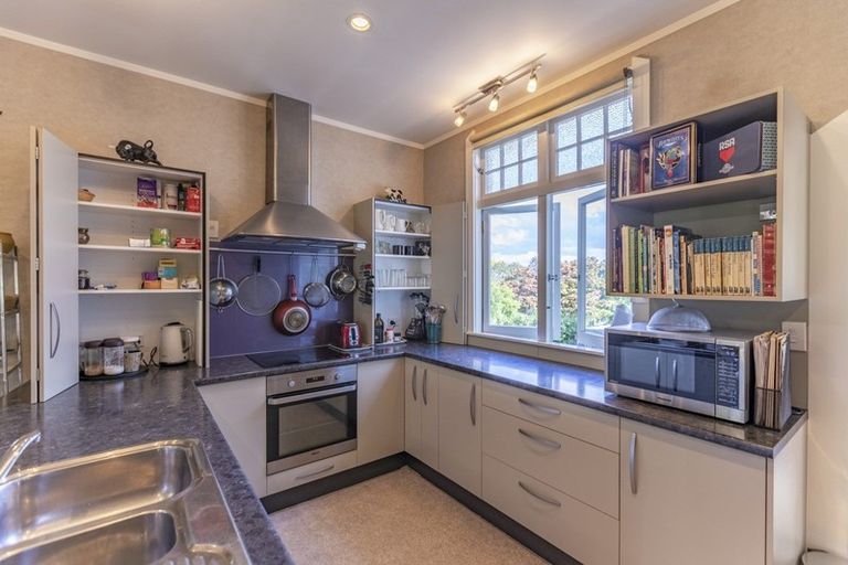 Photo of property in 29 Domain Road, Waipawa, 4210