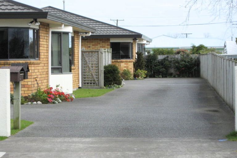 Photo of property in 256b Mangorei Road, Merrilands, New Plymouth, 4312