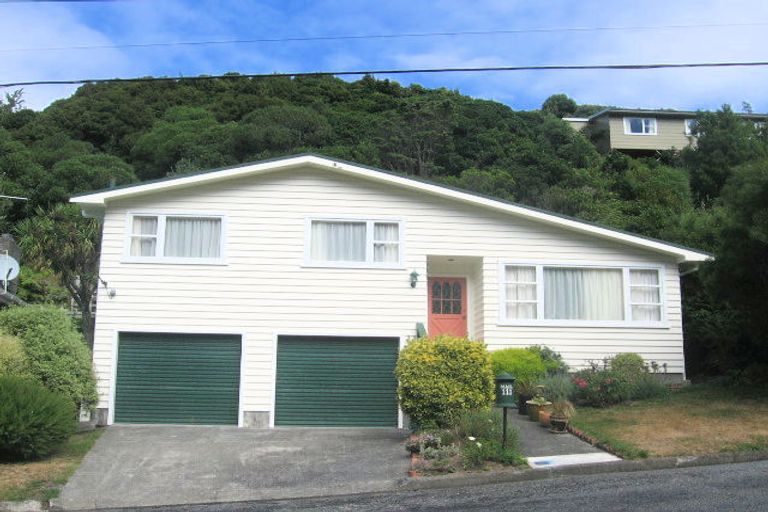 Photo of property in 111 Awarua Street, Ngaio, Wellington, 6035