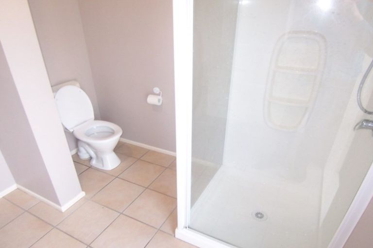 Photo of property in 32 Shearwater Drive, Woolston, Christchurch, 8023