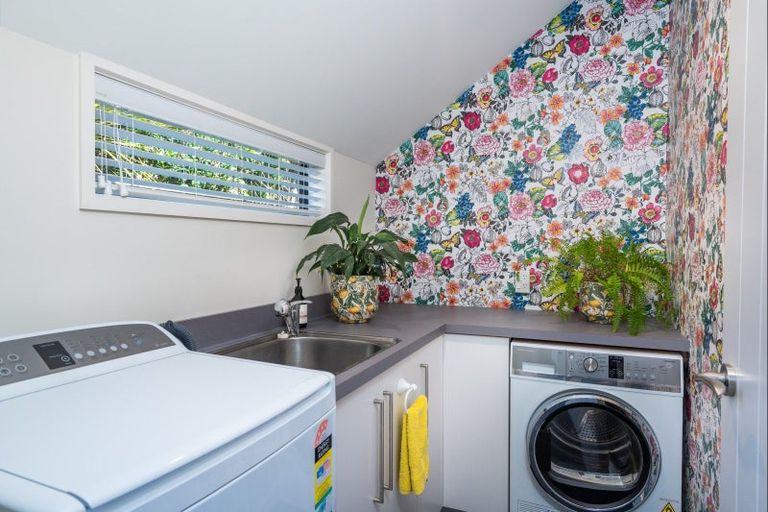 Photo of property in 7 Haines Grove, Rainbow Point, Taupo, 3330