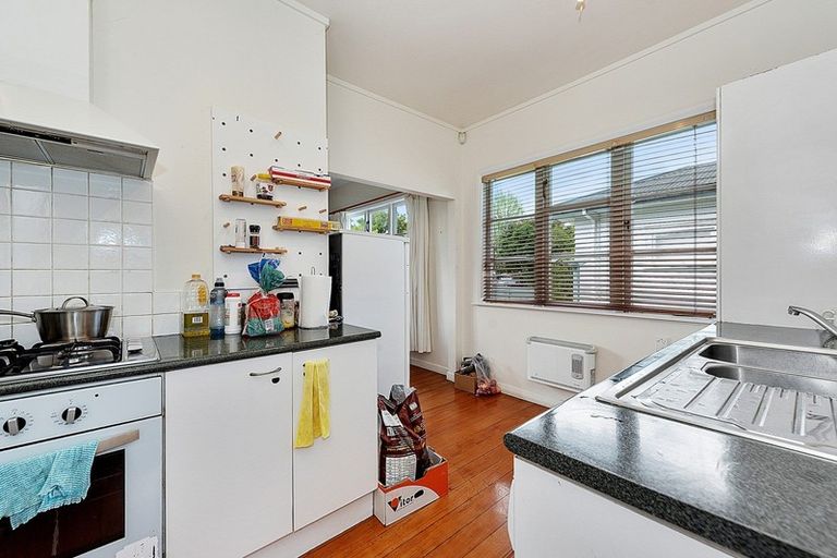 Photo of property in 52 Claude Street, Fairfield, Hamilton, 3214