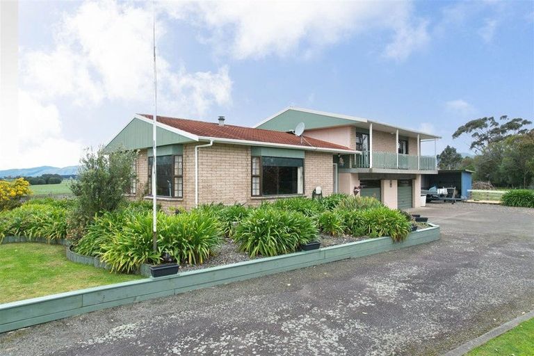 Photo of property in 124 Kukutauaki Road, Koputaroa, Levin, 5575